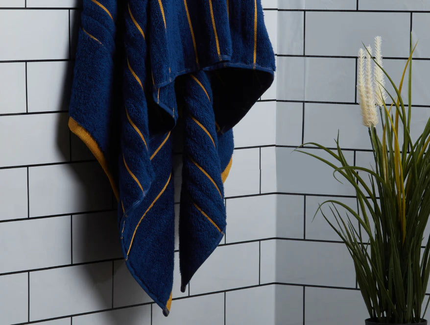 Airy Cotton Towel – Soft & Absorbent
