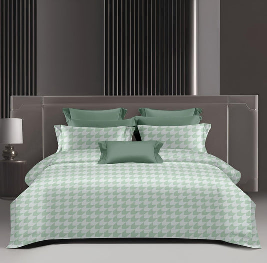 King Size 210 TC Cotton Bedsheet Set with Pillow Covers – Houndstooth Pattern