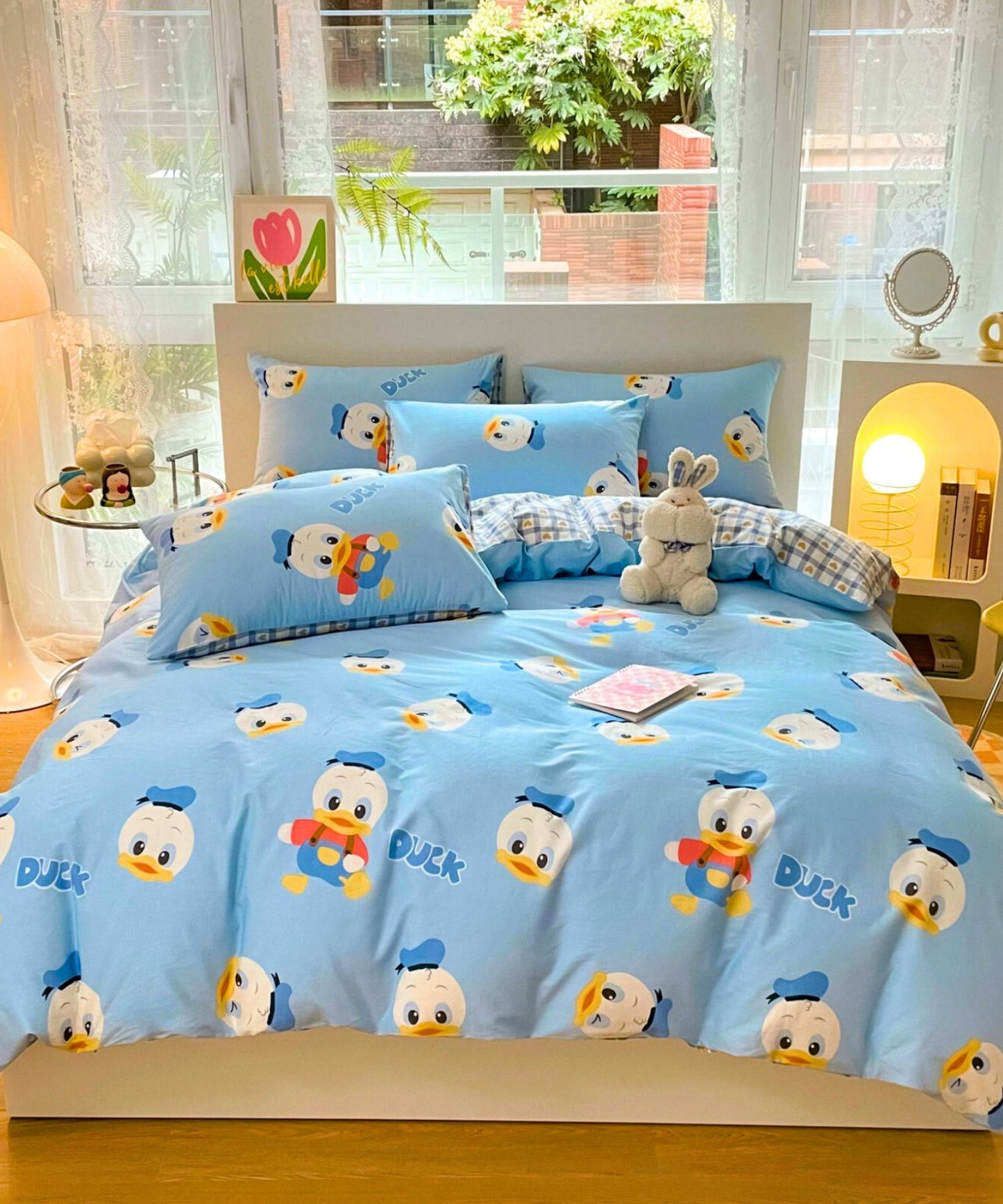 Donald Duck Print Kids Cotton Bedsheet Set (Periwinkle Blue)