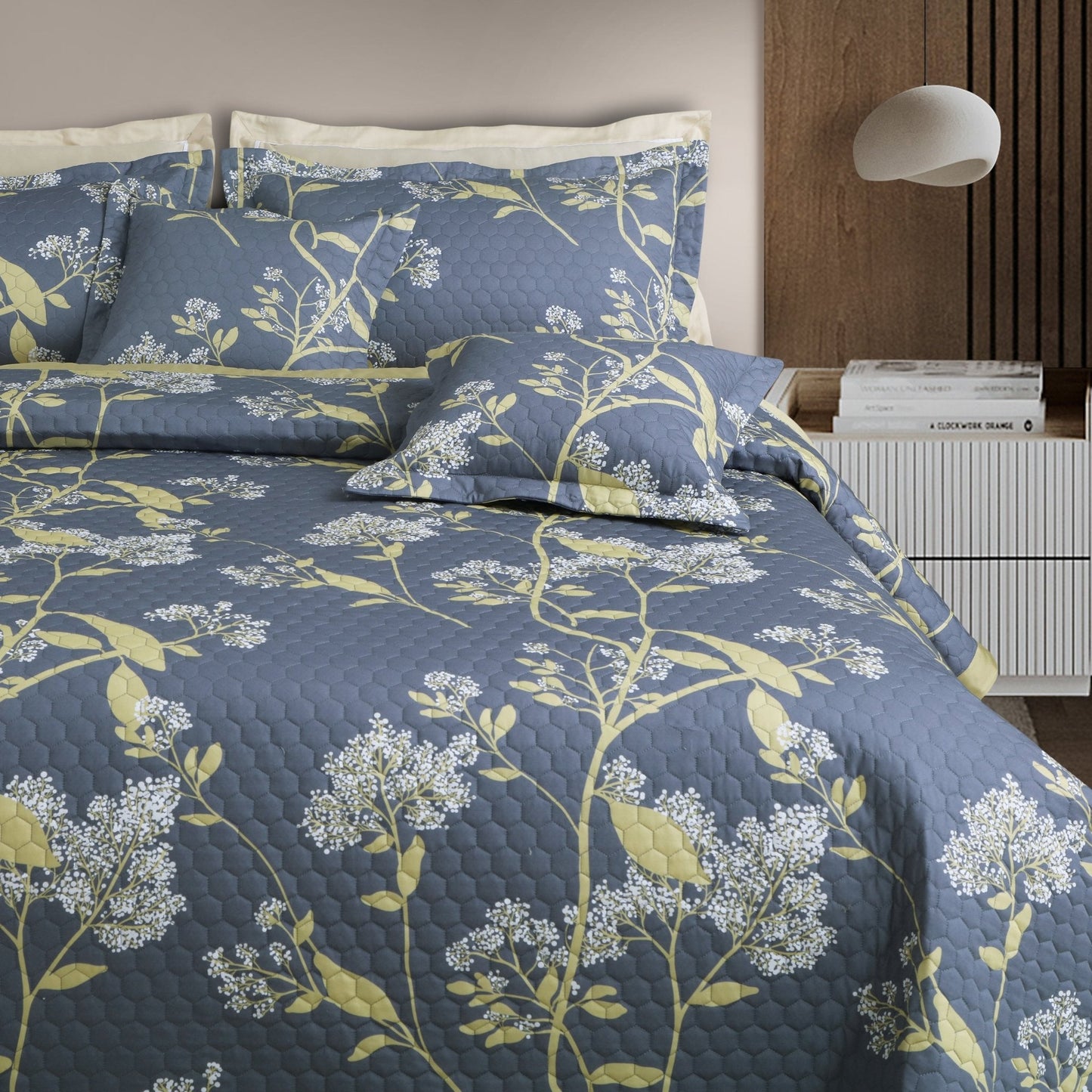 Quilted Printed Bed Cocver Set – Grey & Yellow Botanic King Size 5 Piece Set