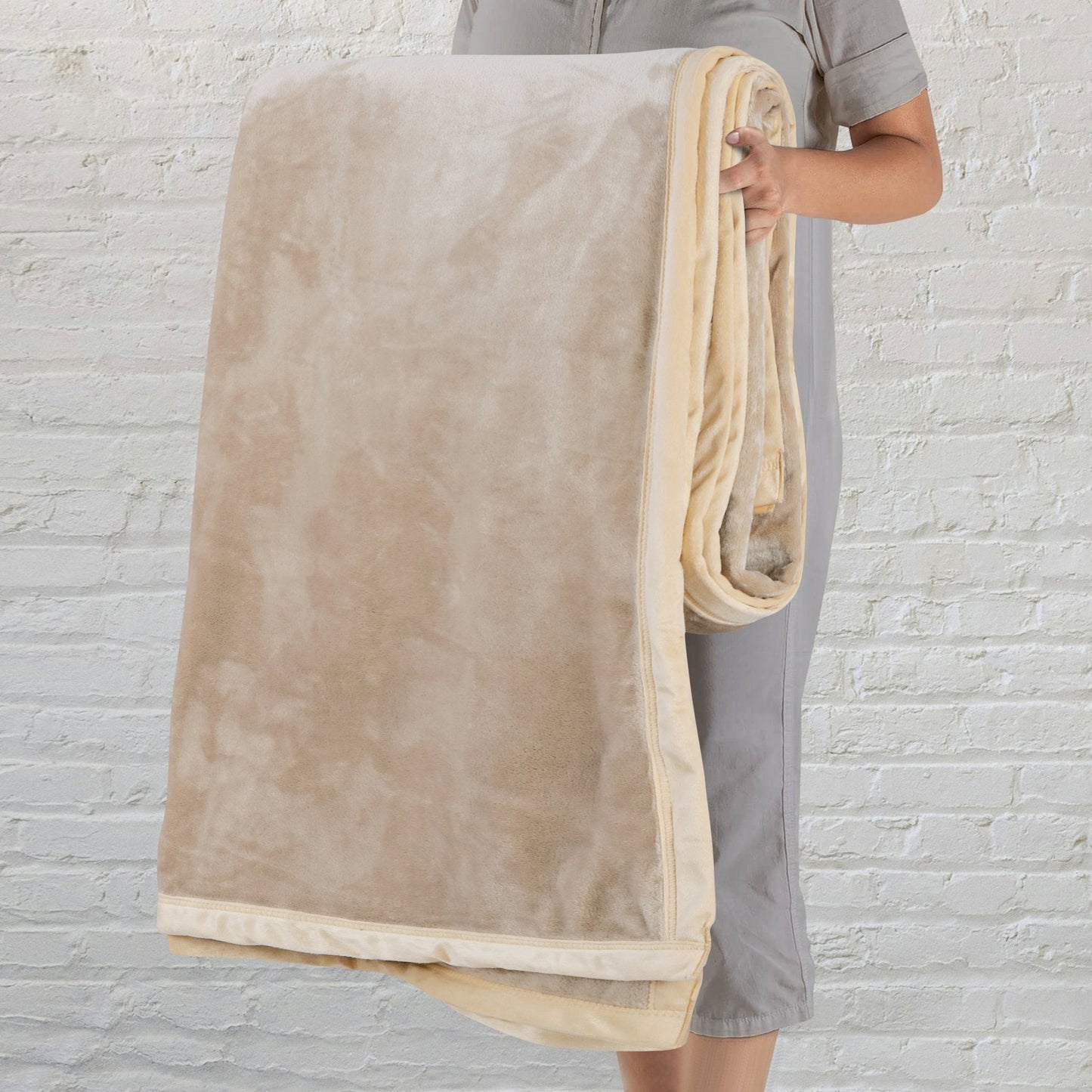 Solid Color Velventeen Blanket for Single & Double Bed – Ultra-Soft & Cozy