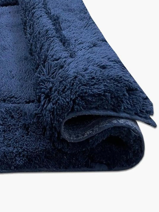 Spaces Hygro Cotton Bath Mat with multiple colours and size.