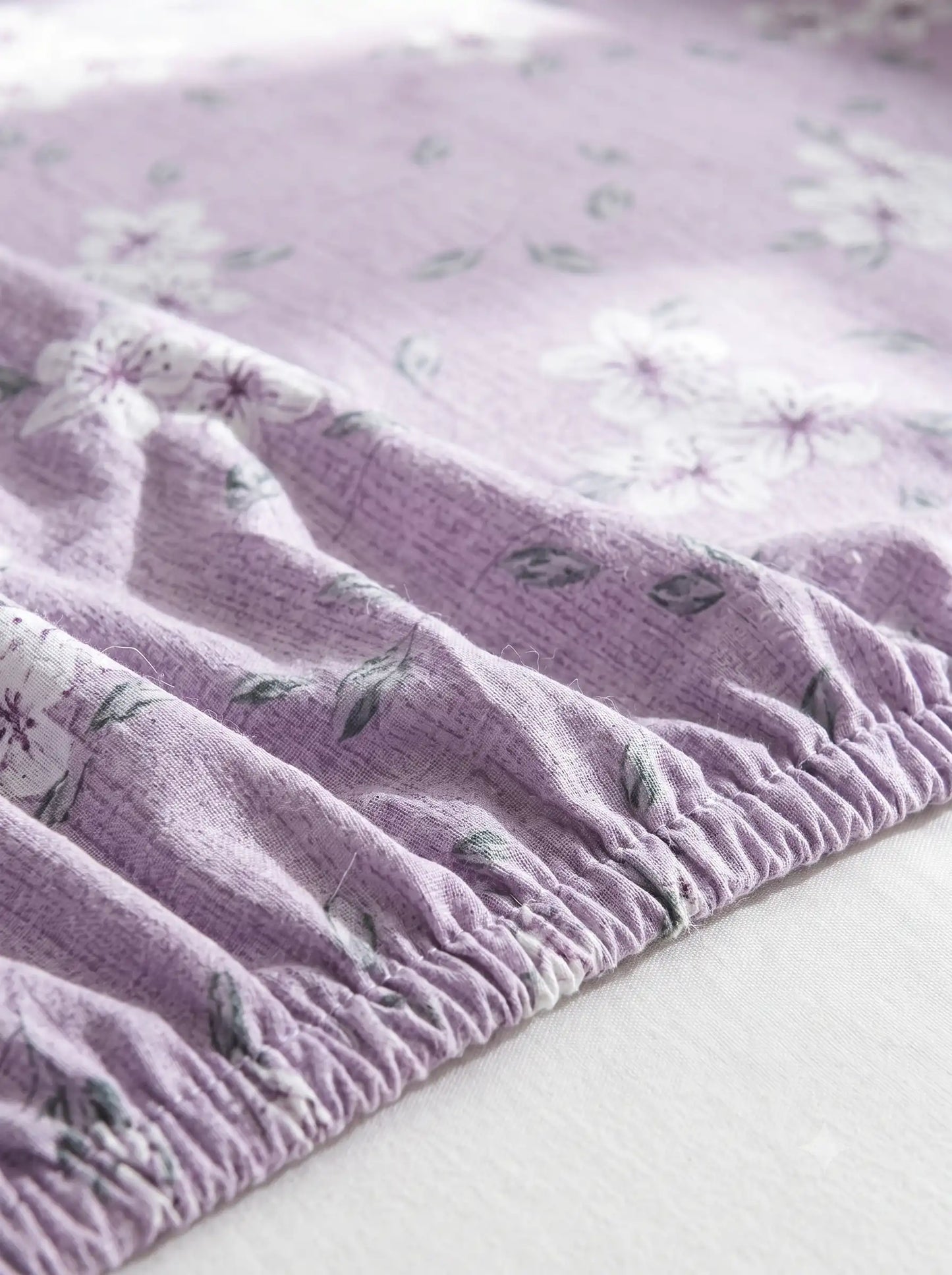 Soft Feel Light-Lavender Floral Cotton King Bedsheet Set