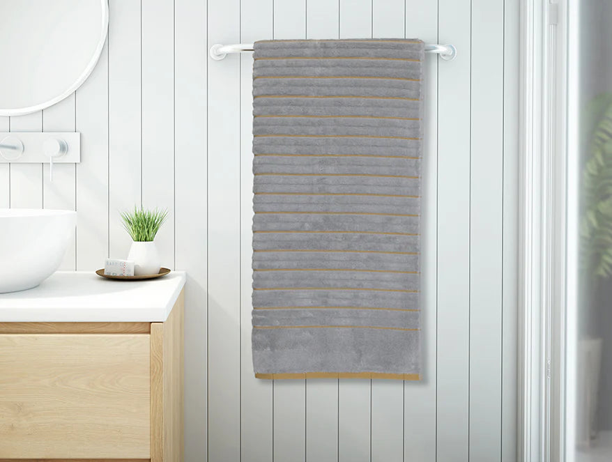 Airy Cotton Towel – Soft & Absorbent