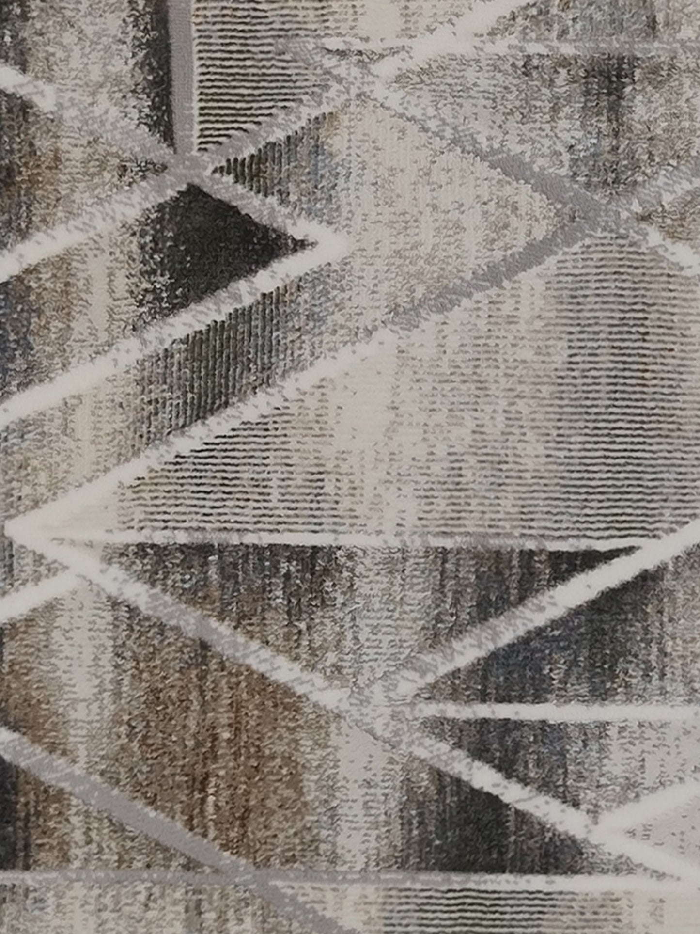 Grey Abstract Linear Textured Runner – Modern Geometric Plush Runner