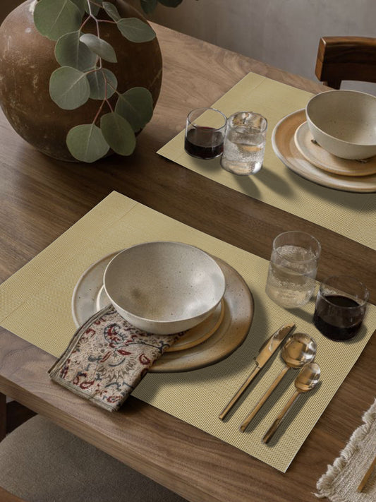 Atoz Beige Placemats for Dining Table – Set of 6 | Heat & Stain Resistant | Washable, Non-Slip Table Mats | Modern Woven Design for Kitchen & Dining Room