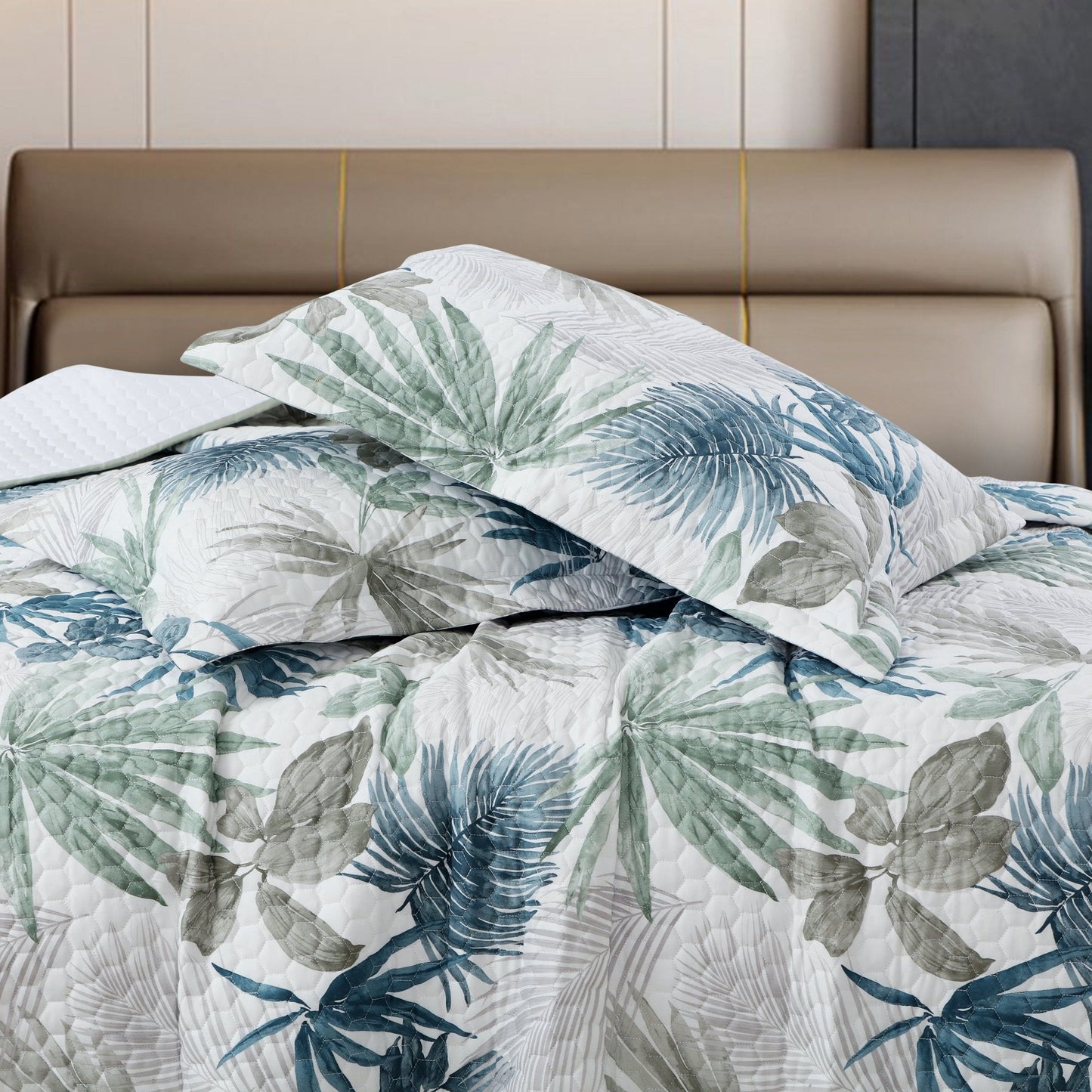 White Botanical Quilted Bedcover Set – 5-Piece King Size | 100% Cotton