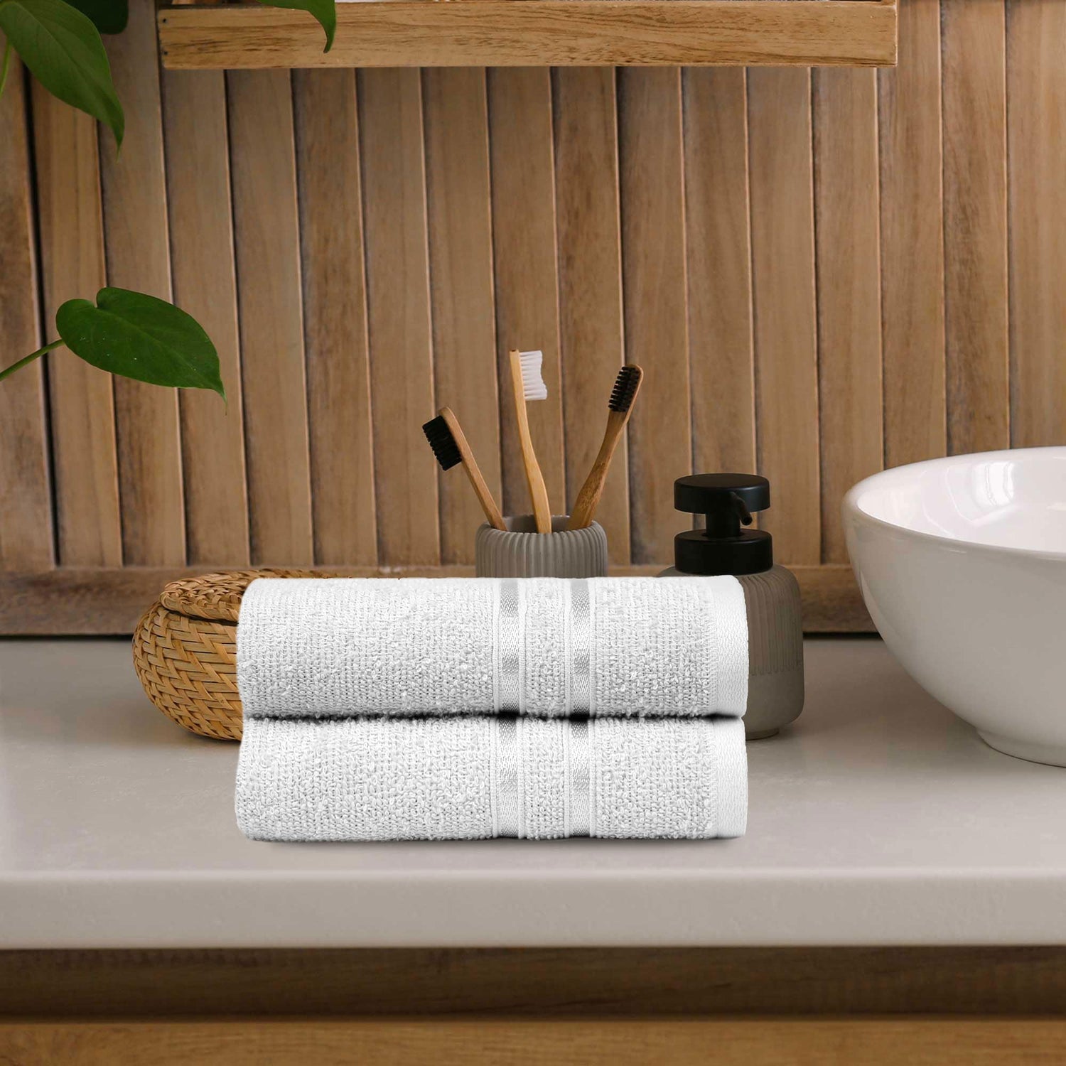 HAND TOWEL