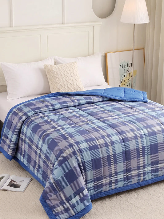 AC Comforter Soft Cotton Plaid Quilt Lightweight Blanket (220×240 cm)
