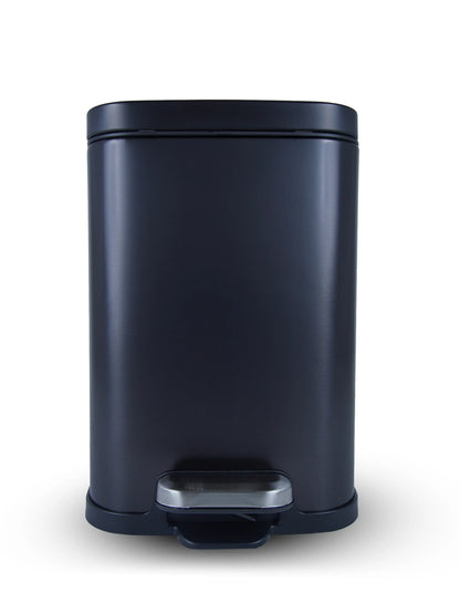 Eco-Friendly Step Trash Bin with Fingerprint-Resistant Finish