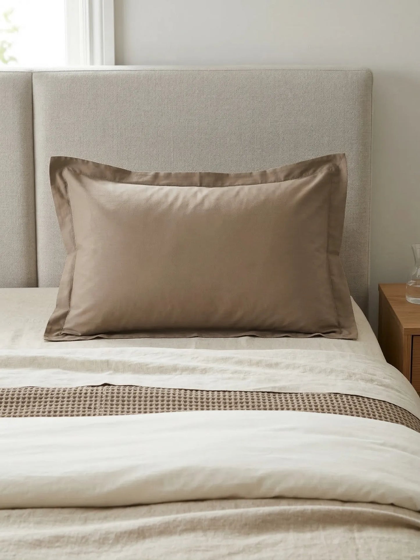 AtoZ Home Decor 100% Cotton Pillow Cover Flange Border (68 x 45 cm)