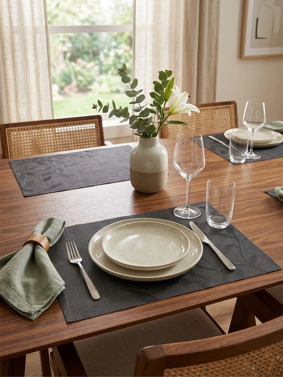 AtoZ Home Decor Dark Grey Leaf Motif PVC Placemats Set of 6