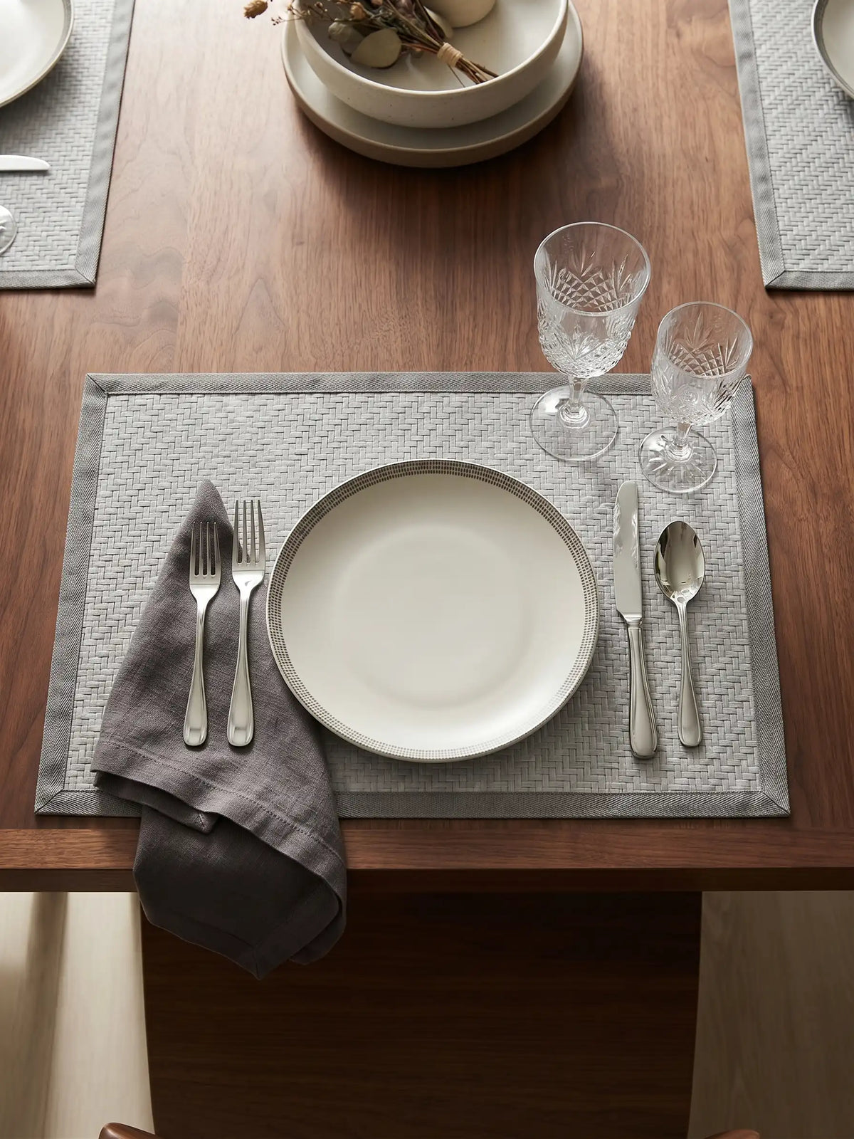 Freelance Woven Border Table Placemats | Pack of 6 Washable Table Mats (30x45 cm)