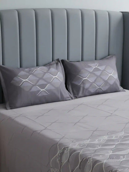Soft Feel, Ogee Pattern King Bed Sheet Set with 2 Pillow Cases – 100% Cotton (300 TC)