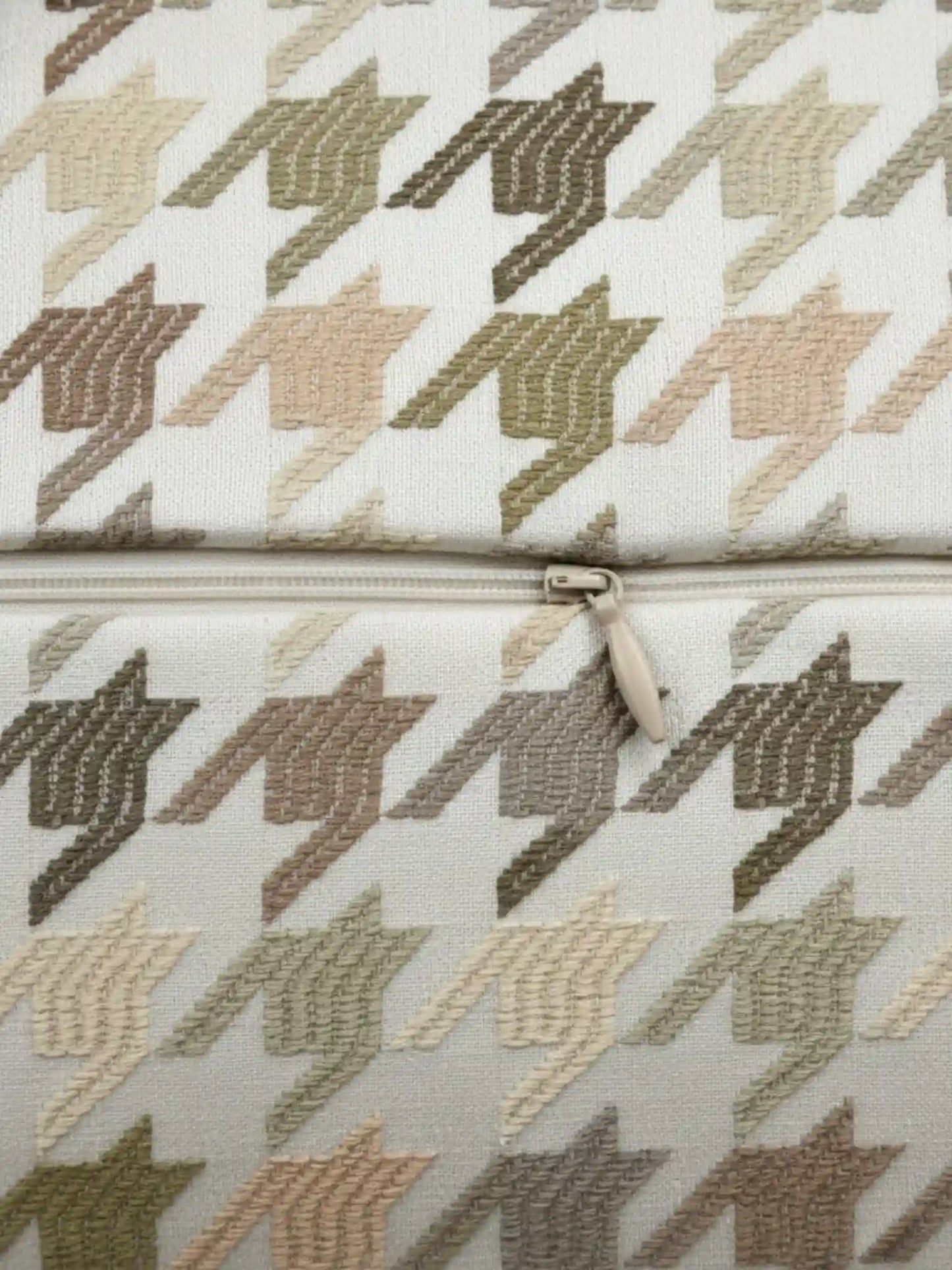 Houndstooth Cushion Covers with Hidden Zipper (Set of 5)