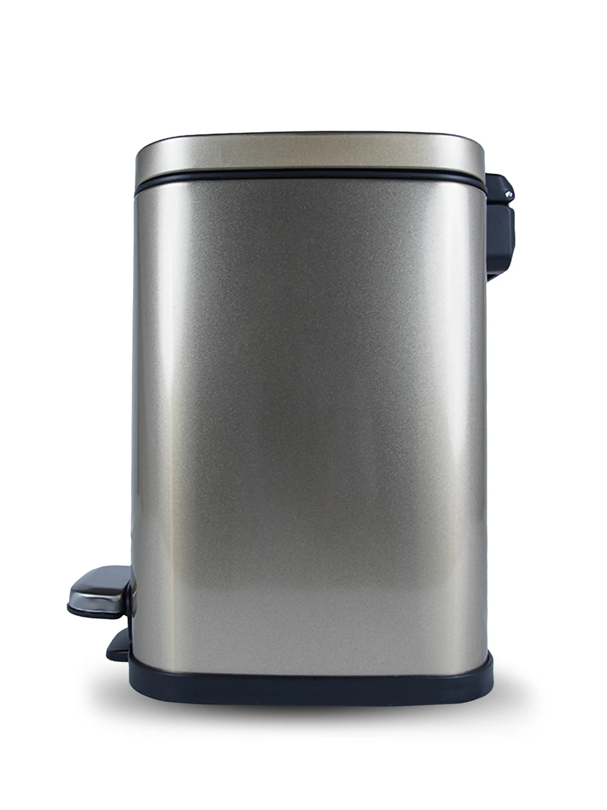 Eco-Friendly Step Trash Bin with Fingerprint-Resistant Finish