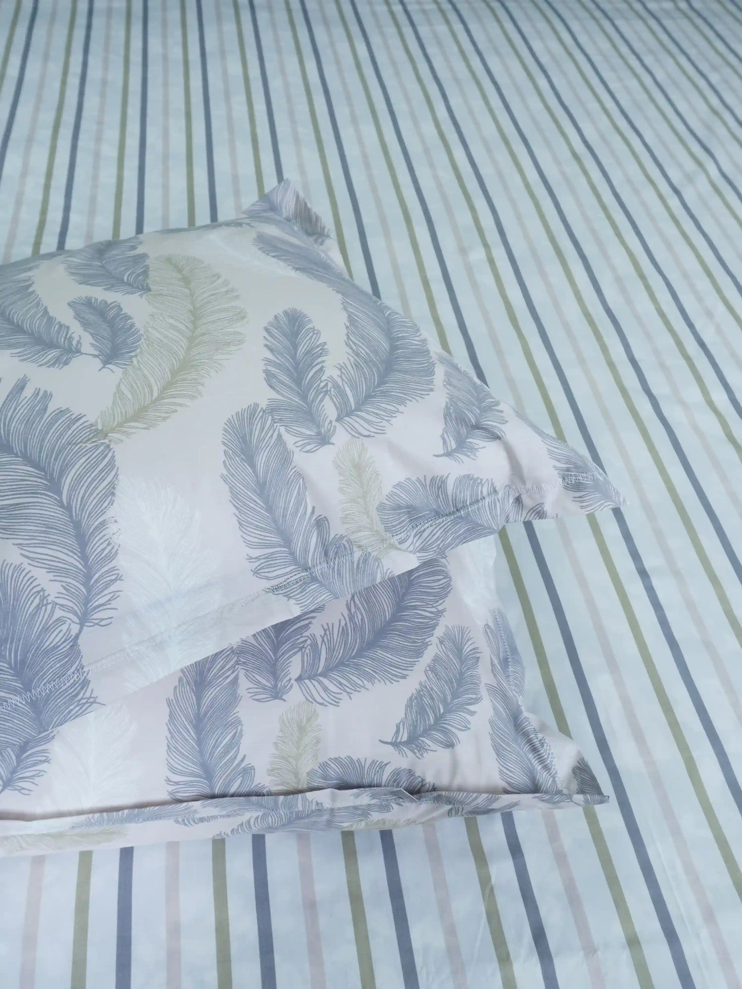 Serene Stripe & Feather Motif 100% Cotton Double Bed Sheet Set