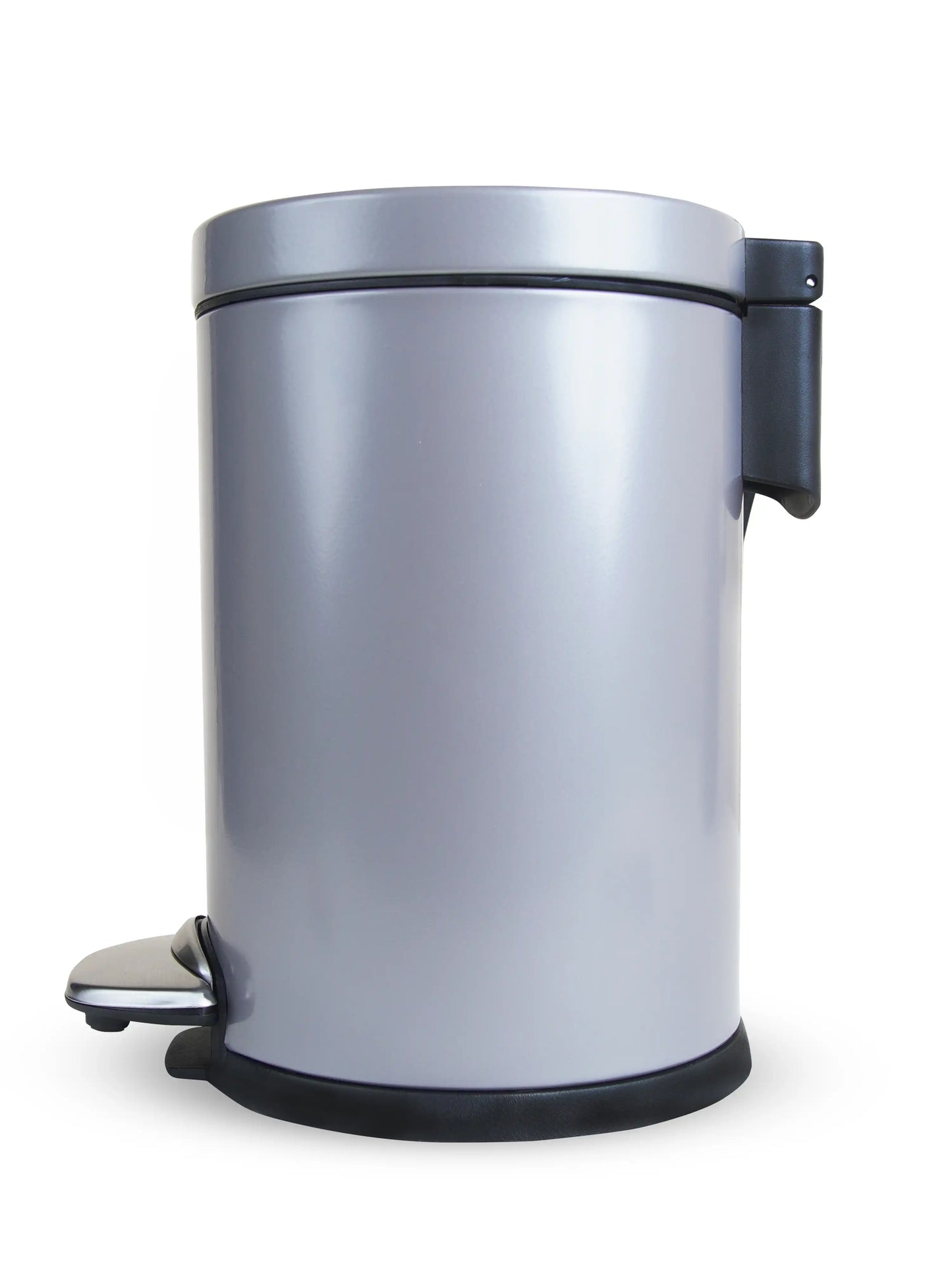 Sleek Step-On Trash Bin – Smudge-Resistant Steel, Hands-Free Design