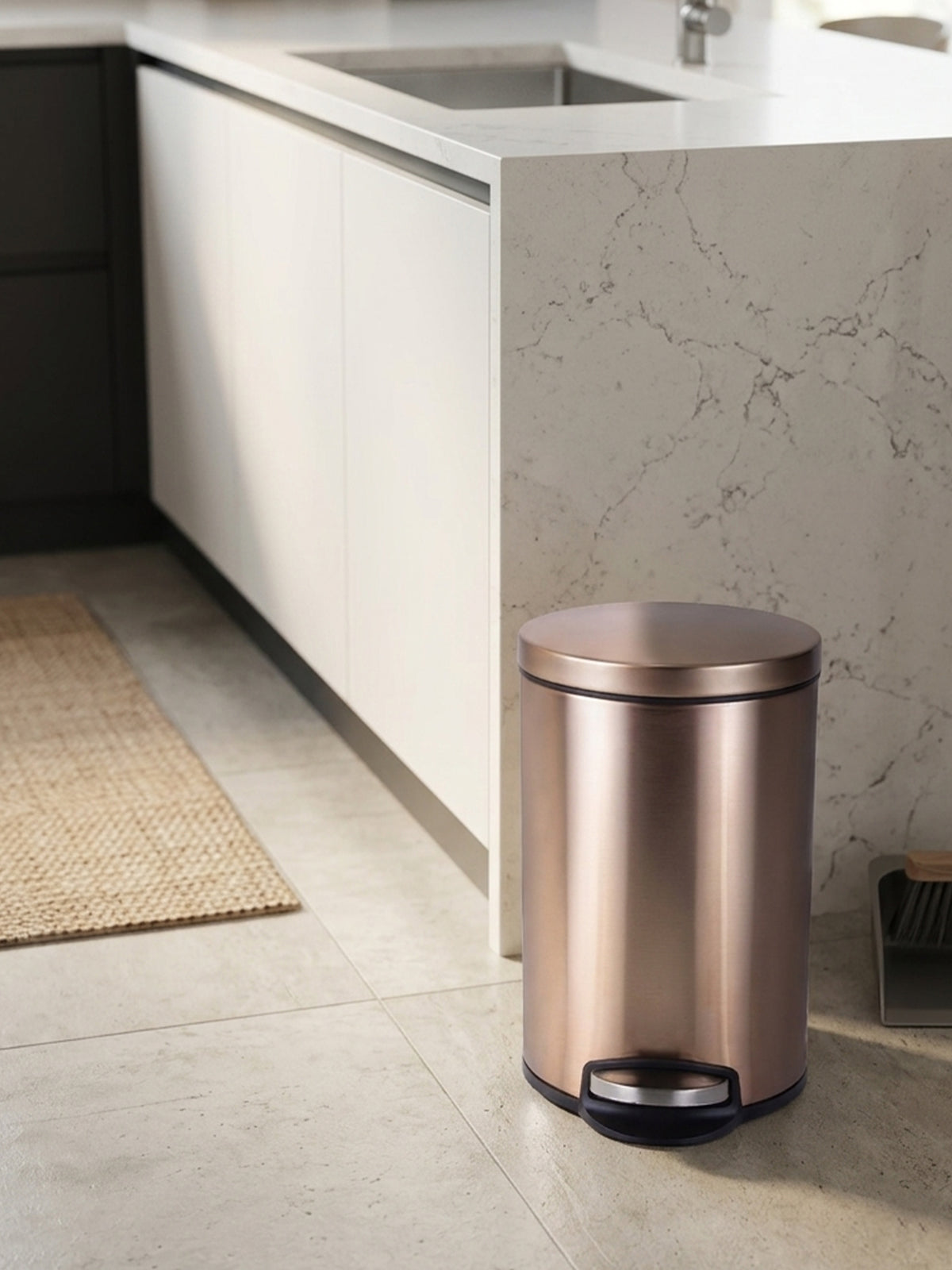 Soft-Close Step Trash Bin – Elegant & Functional Design