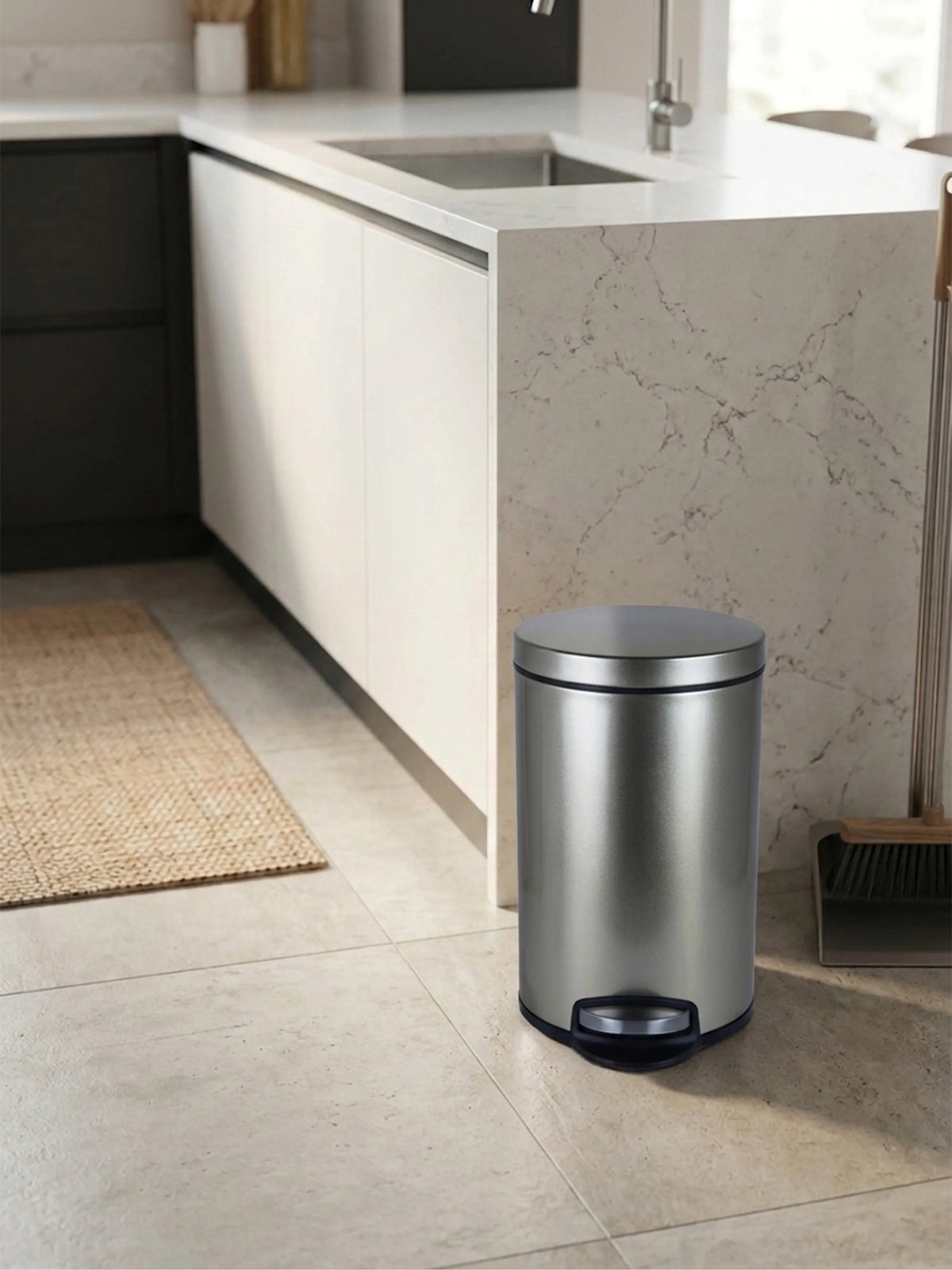 Soft-Close Step Trash Bin – Elegant & Functional Design