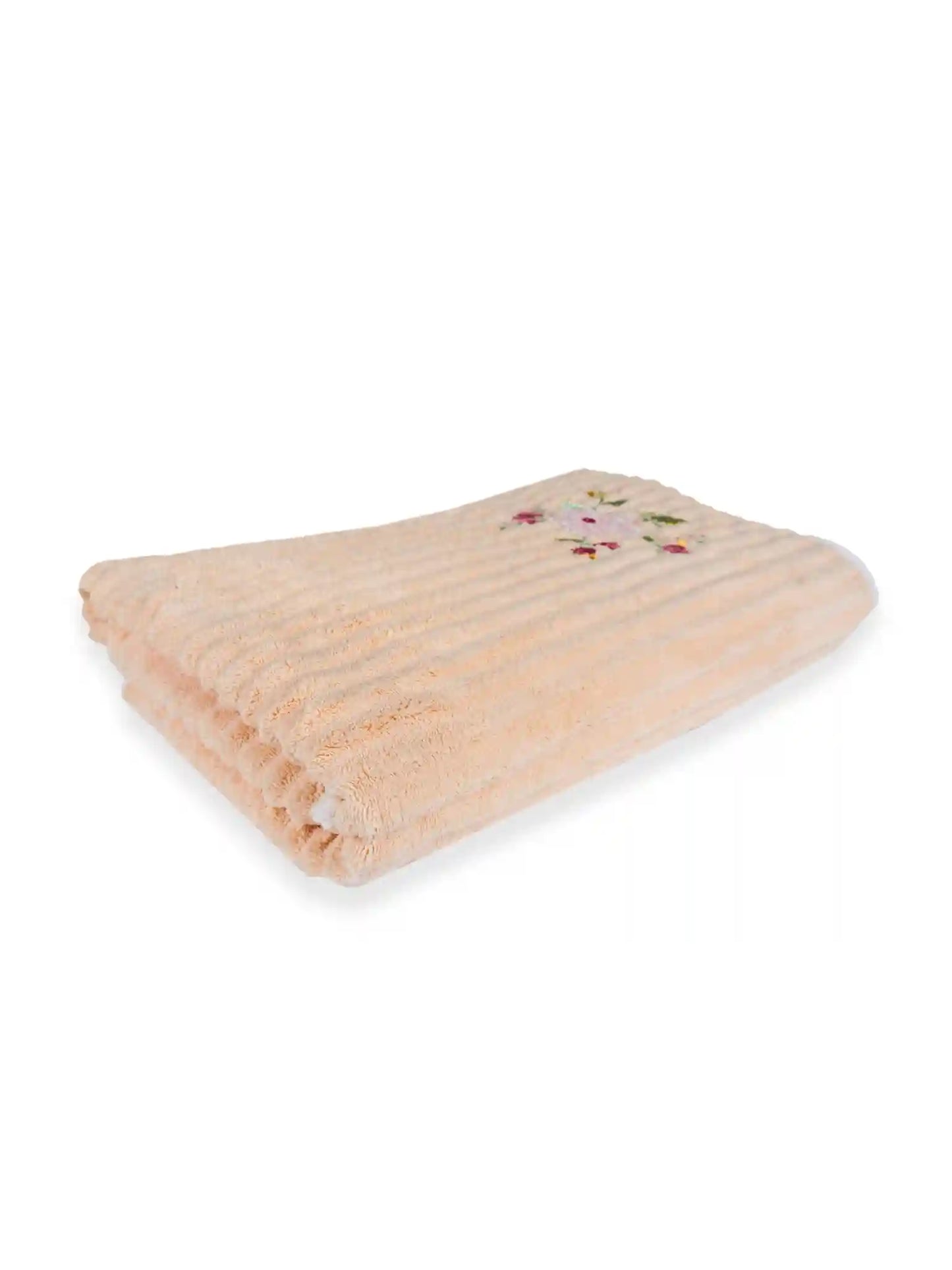 French Lilly Floral Ultra-Soft Bath Towel 