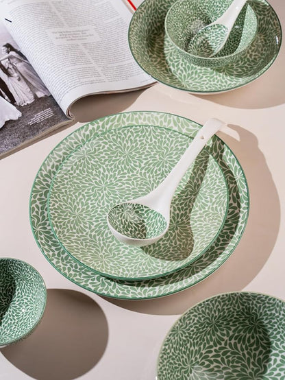 TAKISSO 35-Piece Porcelain Dinnerware Set (Plates, Bowls & Spoons) – Microwave & Dishwasher Safe Crockery