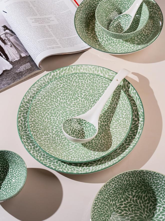 TAKISSO 35-Piece Porcelain Dinnerware Set (Plates, Bowls & Spoons) – Microwave & Dishwasher Safe Crockery