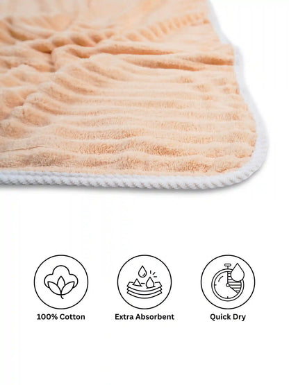 French Lilly Floral Ultra-Soft Bath Towel 