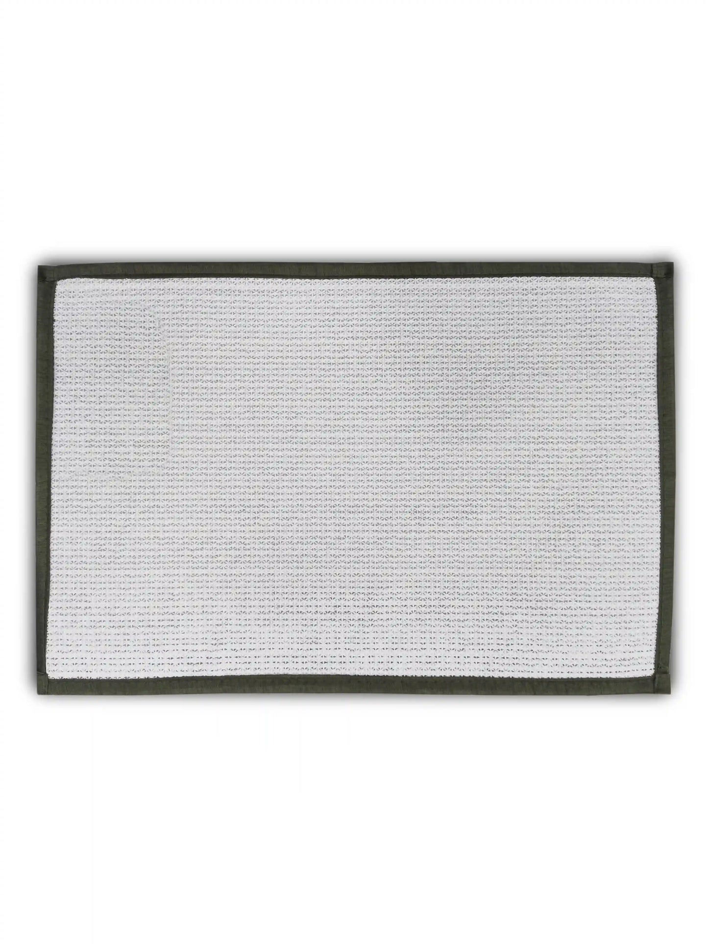 AtoZ Home Decor Anti-Skid Polyester Doormat (33 x 48 CM)