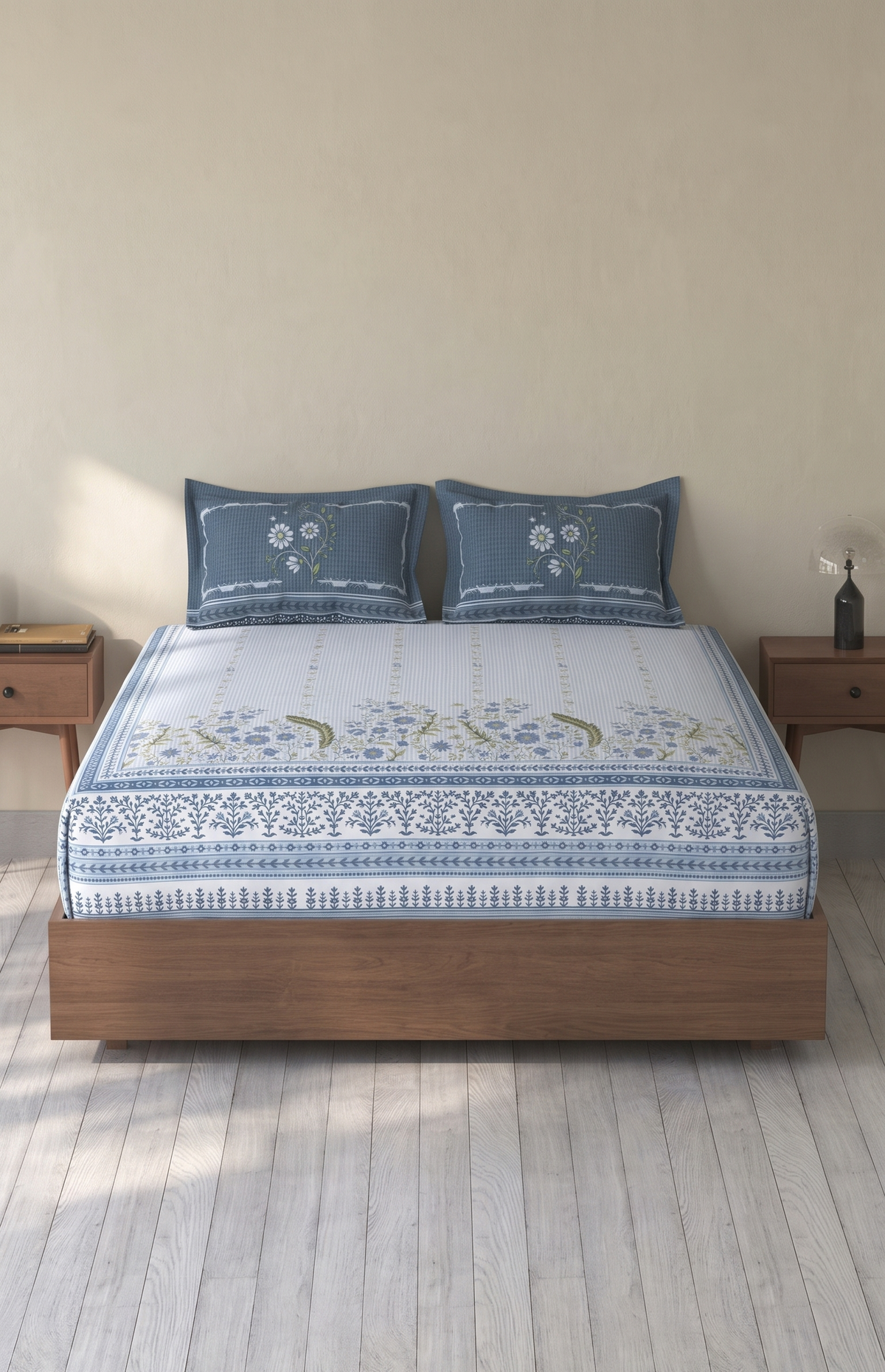 SPACES Rio Light Blue Floral 100% Cotton Double Bedsheet Set with 2 Pillow Covers