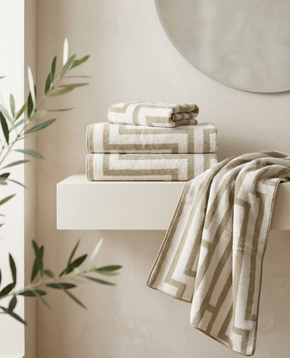 Stylla Moss 4-Piece Geometric Towel Set – Super Absorbent & Easy Dry