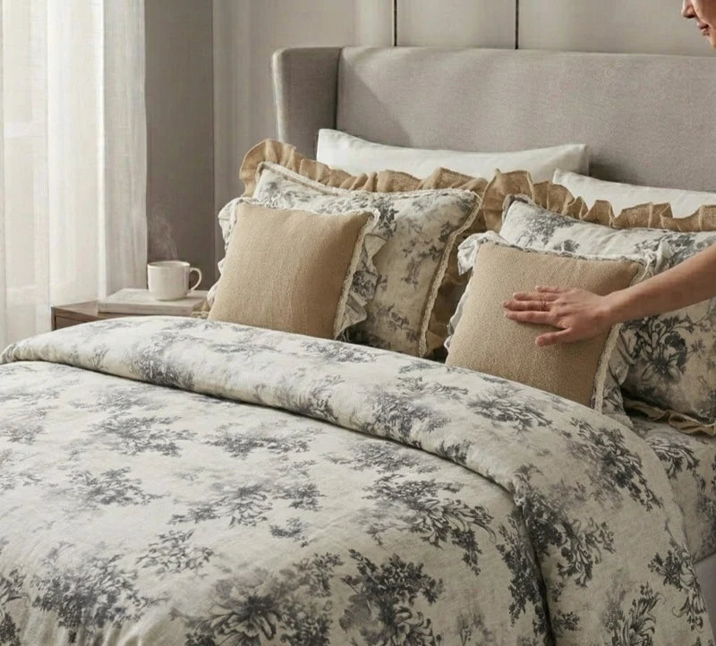 Stylla Premium 5-Piece Ruffle Bedsheet & Bedspread Set – Vintage Floral Print with Accent Cushions
