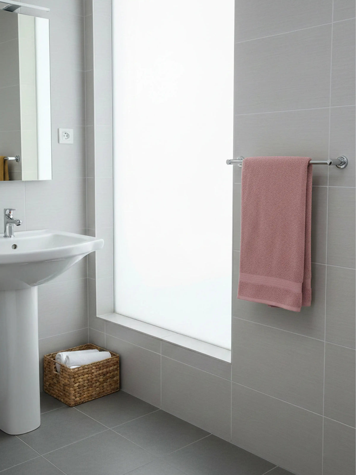 MyTRIDENT Everyday 100% Cotton Bath Towel (70 x 150 cm)