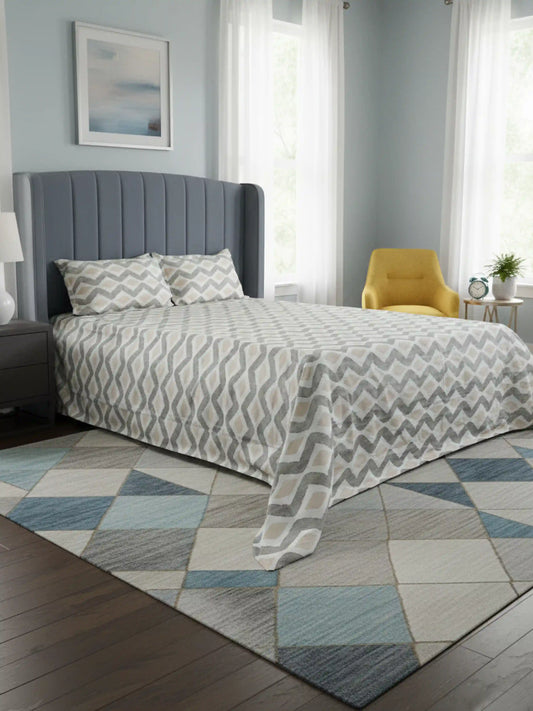 Soft Feel Grey-Beige Geometric Cotton King Bedsheet Set