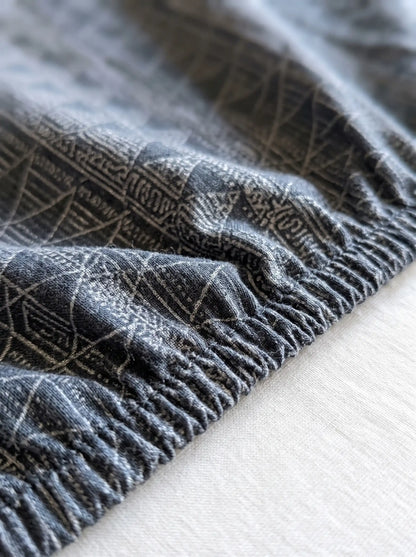 Soft Feel Geometric Dove Grey Cotton King Bedsheet