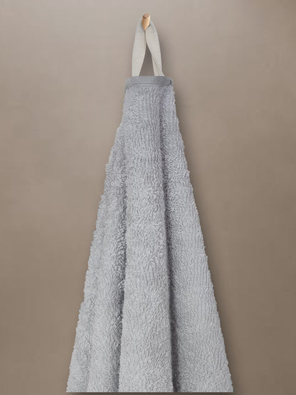 Soft Salmon Cotton Bath Towel – Plush, Quick-Dry & Absorbent