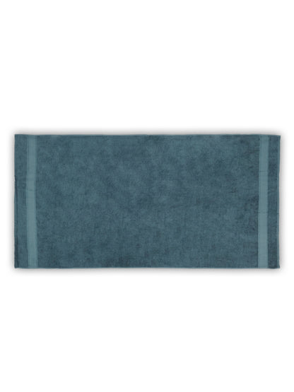 Soft Teal Cotton Bath Towel – Plush, Absorbent & Quick-Dry