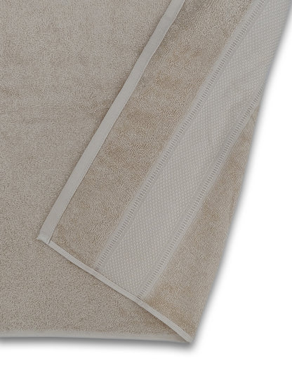 Soft Taupe Cotton Bath Towel – Plush, Absorbent & Quick-Dry Comfort