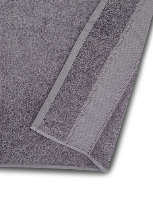 Soft Grey Cotton Bath Towel – Elegant, Plush & Quick-Dry