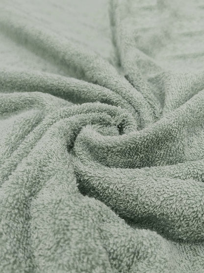 Sage Green Cotton Bath Towel – Soft, Plush, Quick-Dry Comfort