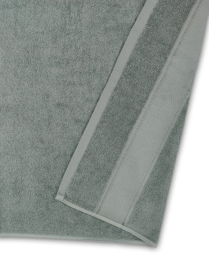 Sage Green Cotton Bath Towel – Soft, Plush, Quick-Dry Comfort