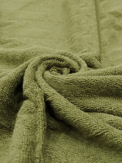 Soft Olive Green Cotton Bath Towel – Plush, Absorbent & Quick-Dry