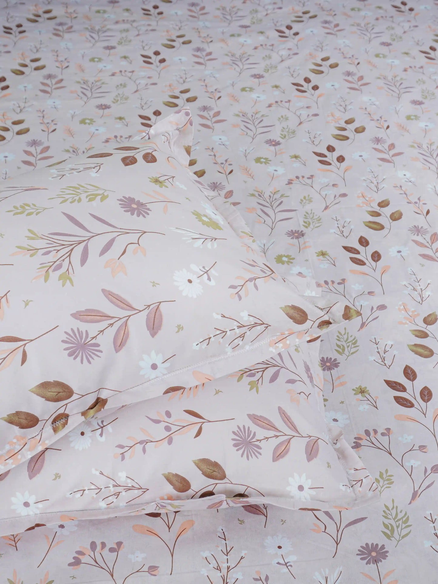 Soft Feel Faint Pink Floral Cotton King Bedsheet Set