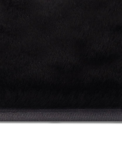 Solid Black Plush Runner – Modern Minimalist Bedside & Hallway Rug
