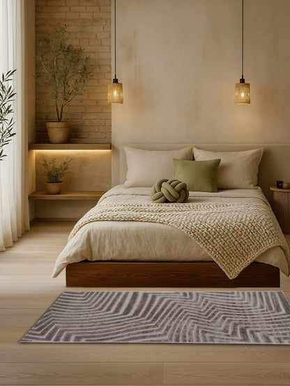 Charcoal Grey Geometric Maze Textured Runner – Modern Plush Bedside & Hallway Carpet