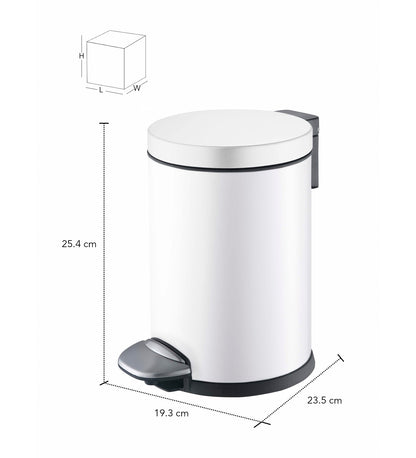 Sleek Step-On Trash Bin – Smudge-Resistant Steel, Hands-Free Design