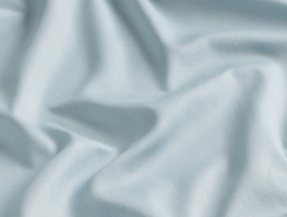 SPACES Aven Solid 100% Cotton 210 TC Large Fitted Bedsheet Set with 2 Pillow Covers (108 x 108 Inches)
