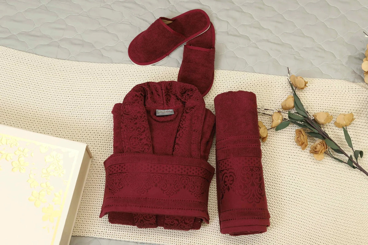 Metropolis Luxury 100% Cotton Couple Bathrobe Set with Slippers