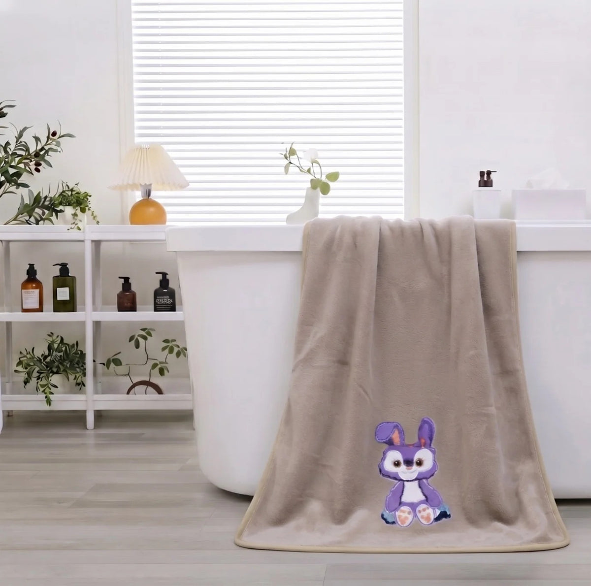 Stylla Candy Plush Kids Towel with Animal Embroidery | Highly Absorbent