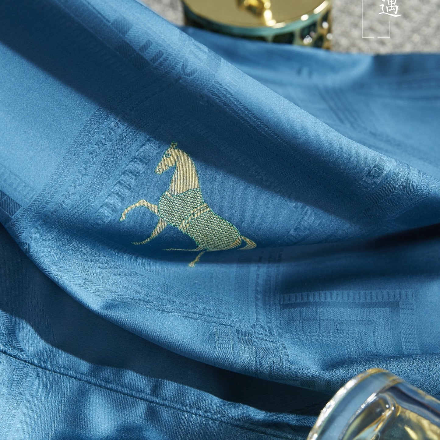 Royal Jacquard Super King Bedsheet Set with Horse Motif | 100% Egyptian Cotton